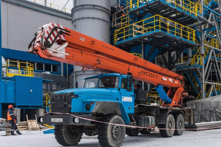 Автогидроподъемник Урал 4320 ПМС 328-01