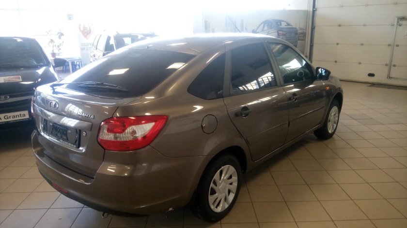 Лада Гранта лифтбек кориандр