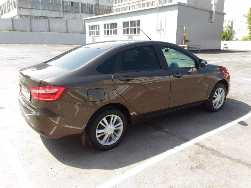 Лада Веста Ангкор