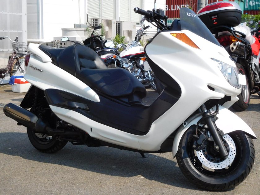 Yamaha Majesty 250
