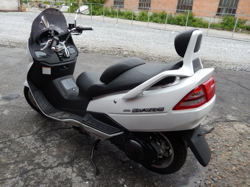 Suzuki Skywave 250 2004