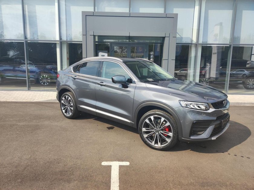 Geely Coolray 2023 серый