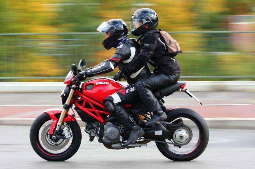 Ducati Monster 696