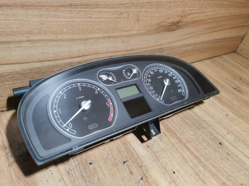 Лагуна 2 панель приборов