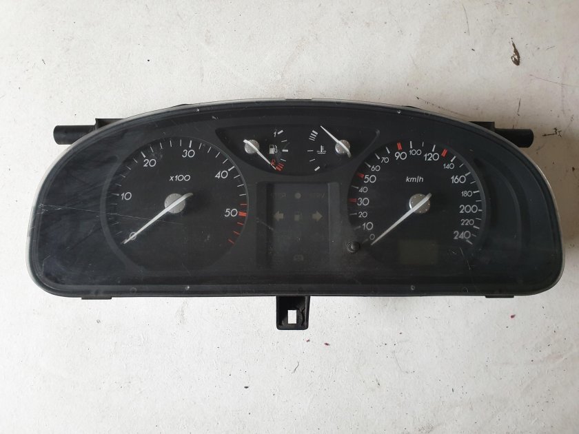 Лагуна 2 панель приборов