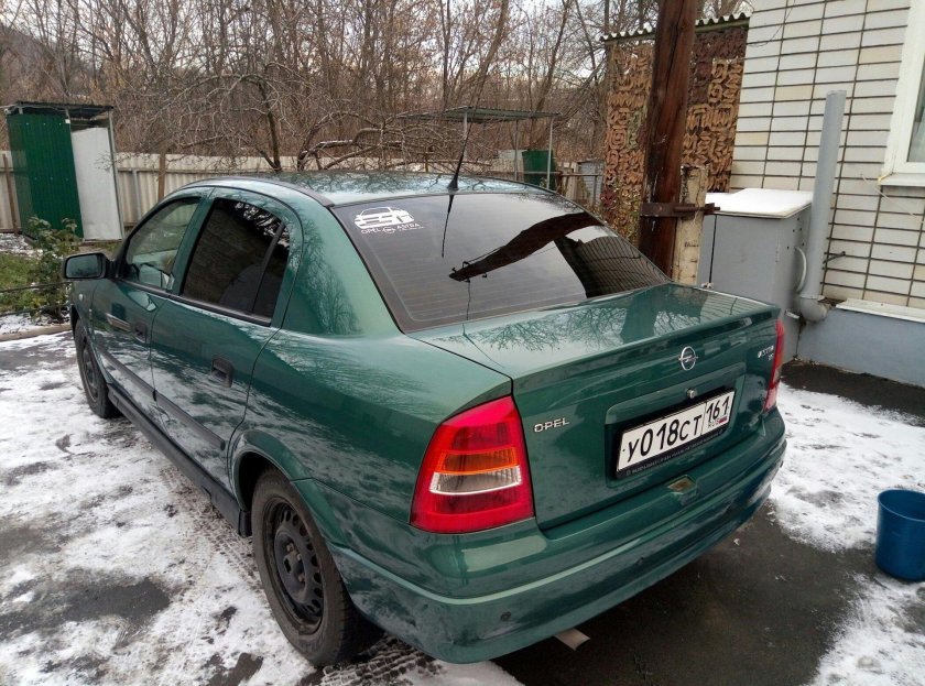 Опель кадет зеленый