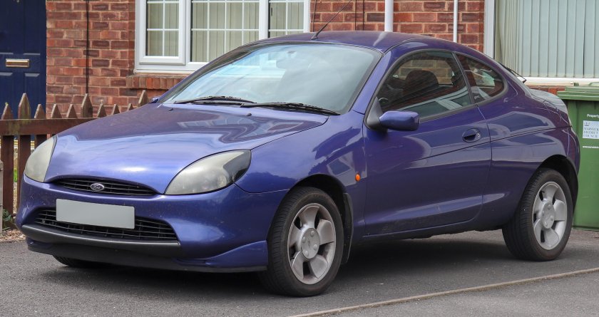 Ford Puma 2000