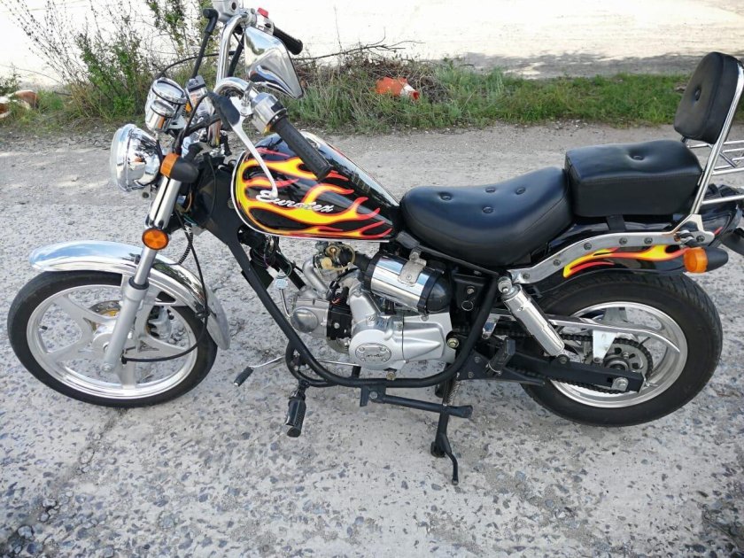 Мопед Атлант чоппер