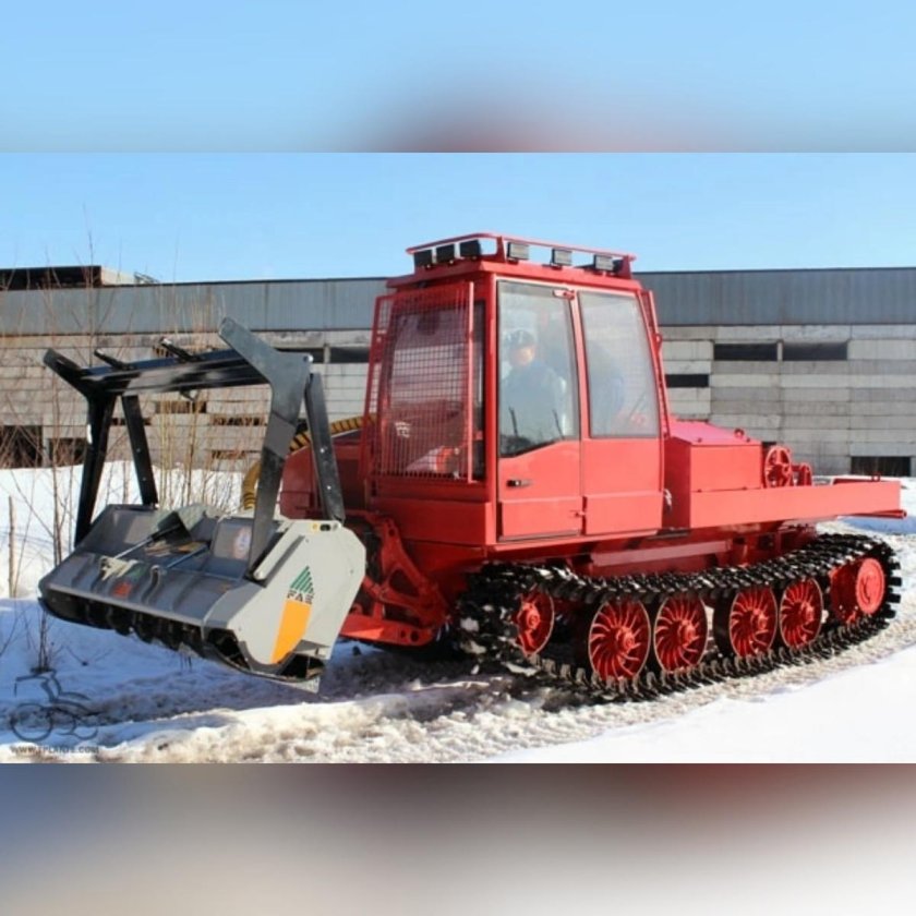 Трактора Онежец 390