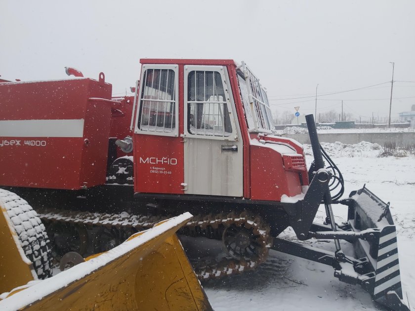 Рубеж 4000 трактор