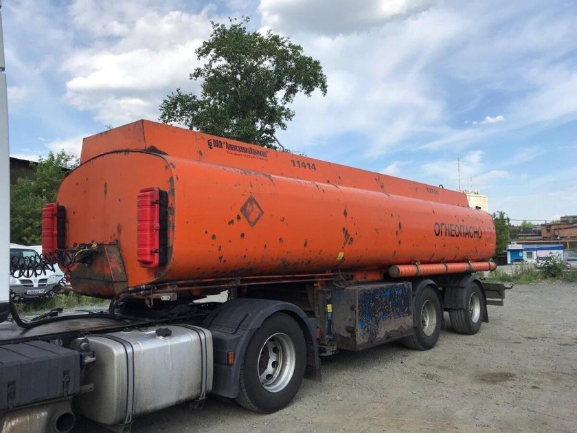 Полуприцеп химическая цистерна Алексеевка Химмаш 96451