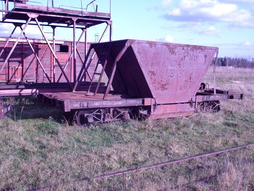 Вагон хоппер узкоколейный