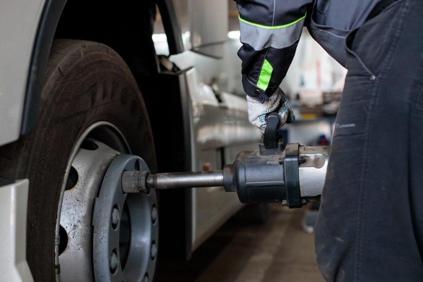 Монтаж и демонтаж шин