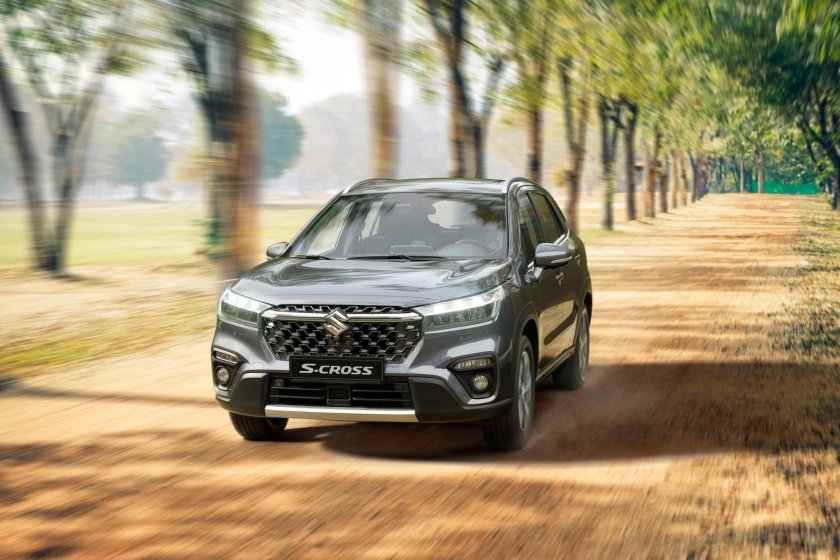 Сузуки с кросс 2022