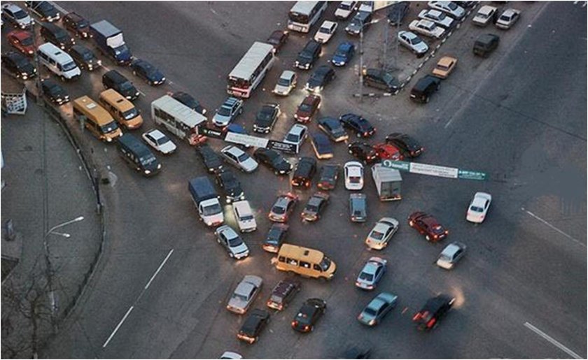 Затор на перекрестке