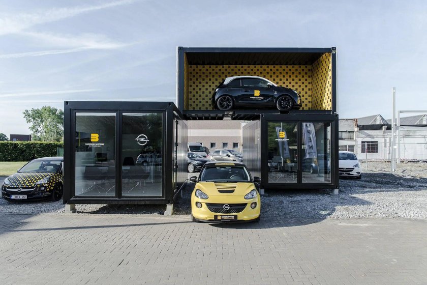 Контейнер шоурум для автомобилей