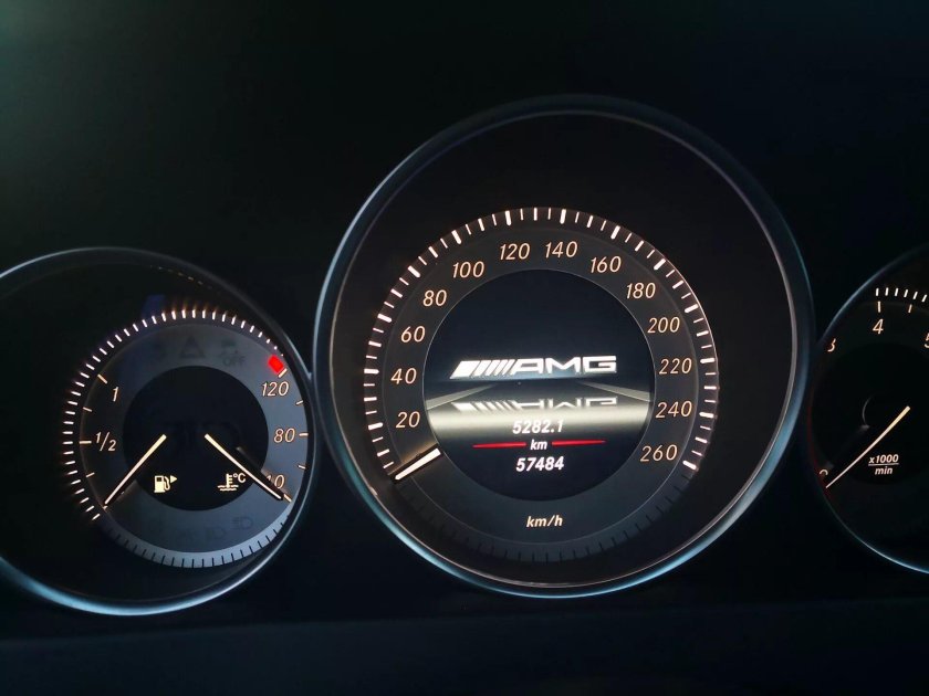 АМГ приборка w204