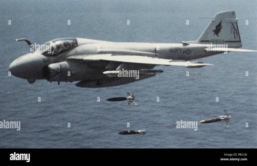A-6e Intruder va-85