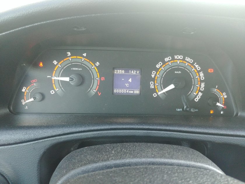 Панель управления приборов Нива Шевроле