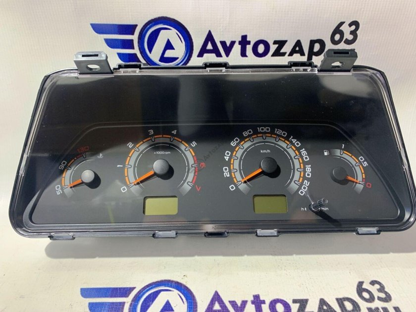 Панель приборов Нива Тревел 2023