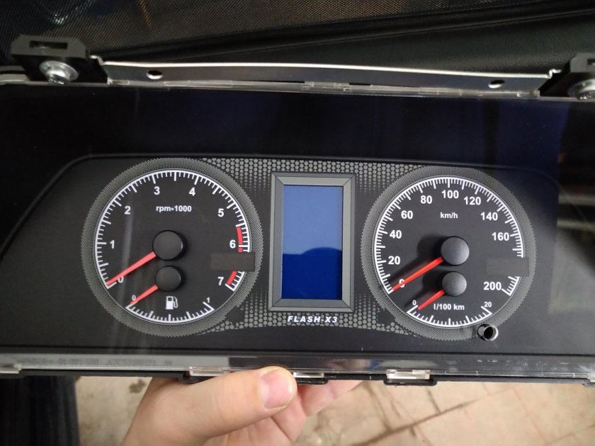 Niva Legend комбинация приборов