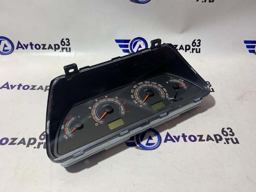 Комбинация приборов 21214