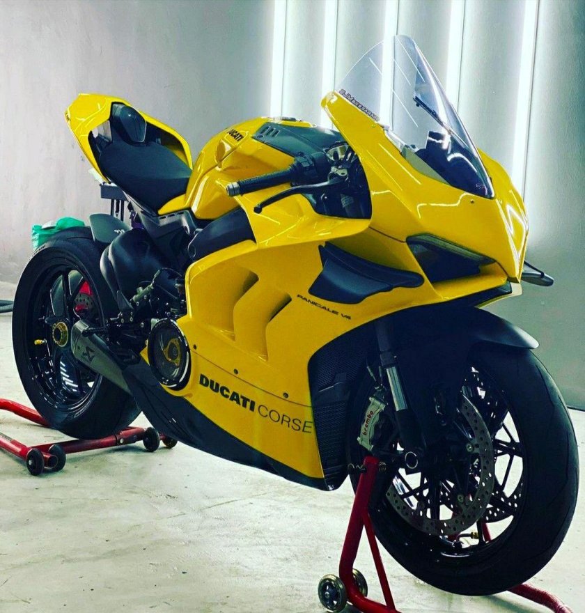 Kawasaki Ninja 500 Yellow