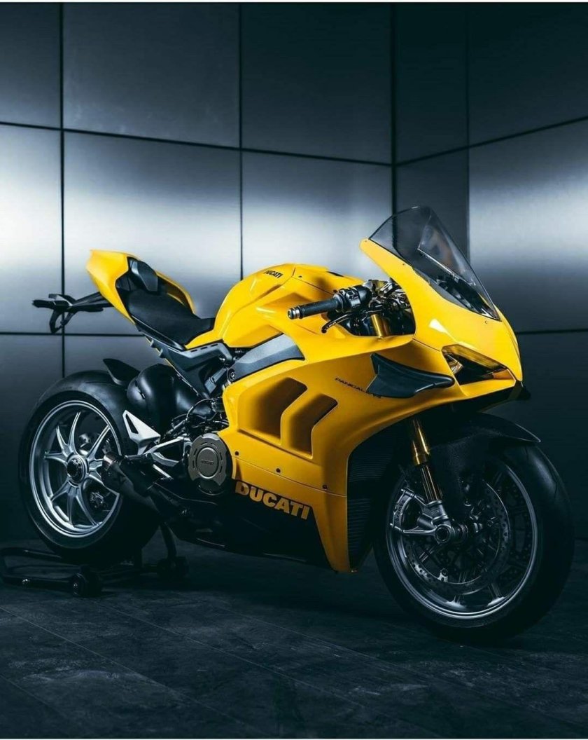 Желтый Дукати