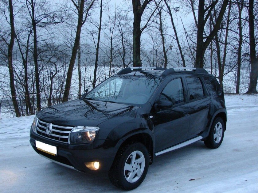 Renault Duster 2013 черный