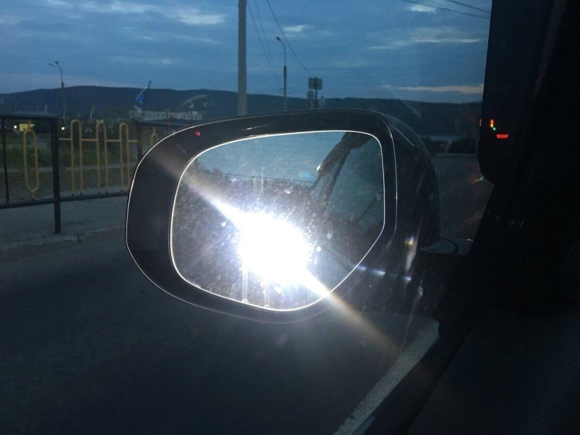 Зеркальные фары