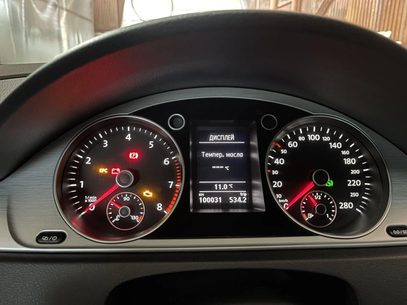 Passat b6 приборная панель