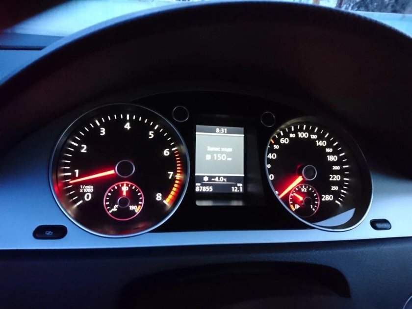 Приборная панель Volkswagen Passat b7