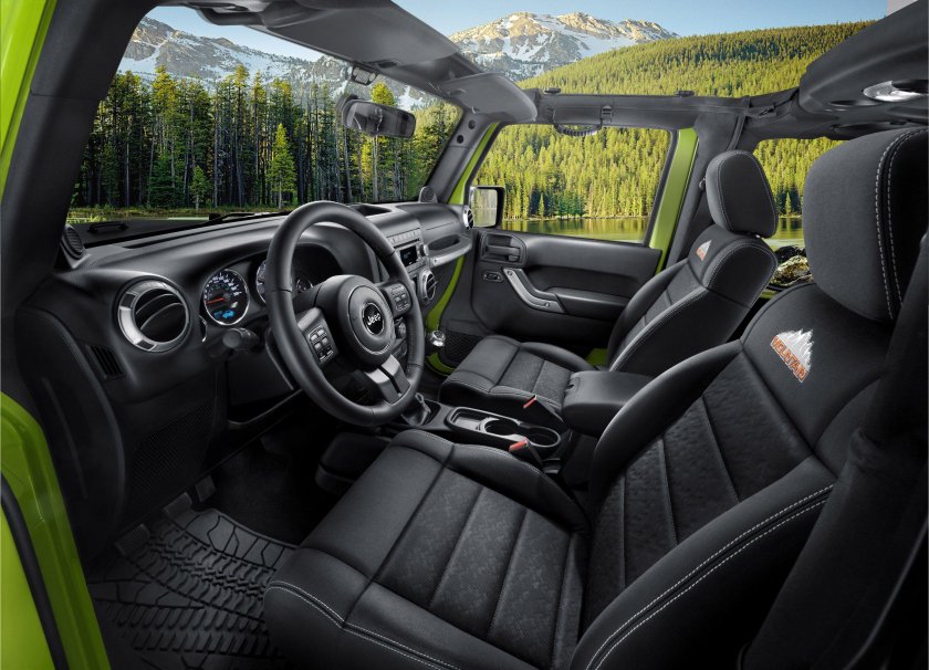 Jeep Wrangler Rubicon Interior