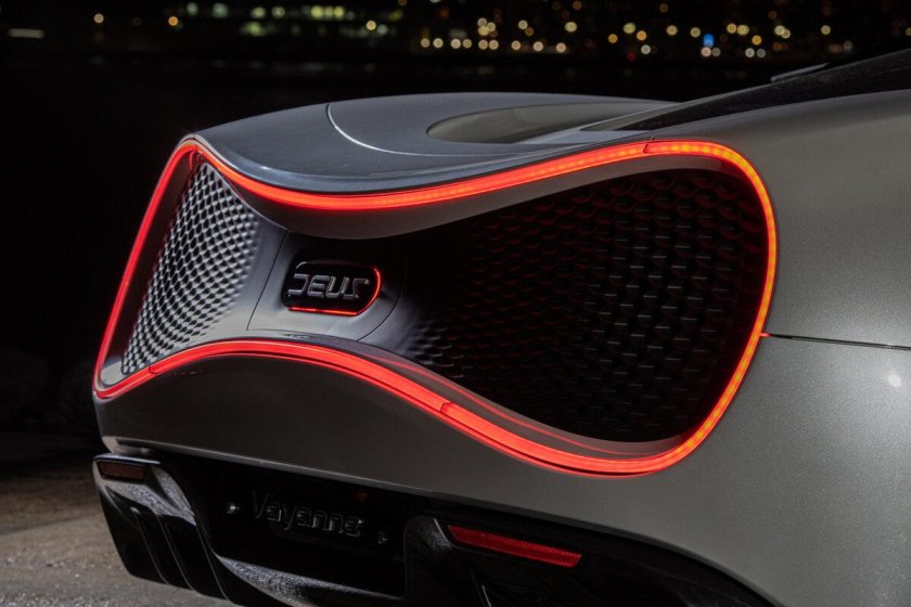 Деус автомобиль