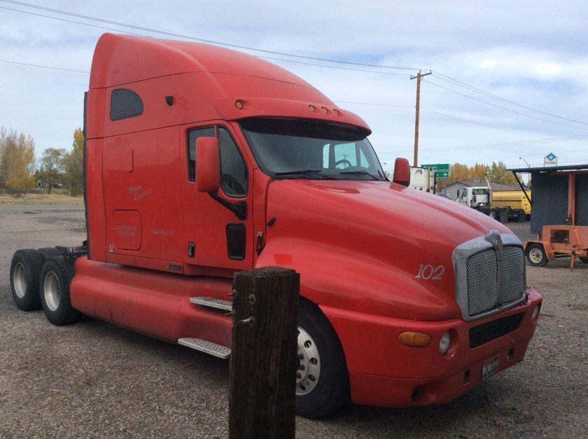 Грузовик Кенворт т2000