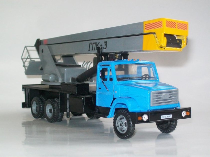 ЗИЛ 130 1:43 автокрана