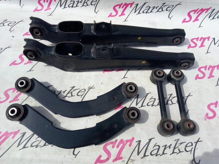 Комплект задних рычагов Outlander 2005