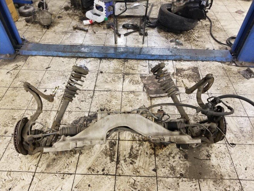 Передняя подвеска Mitsubishi Galant 8