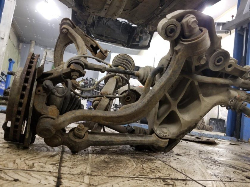 Подвеска Mitsubishi Galant 8