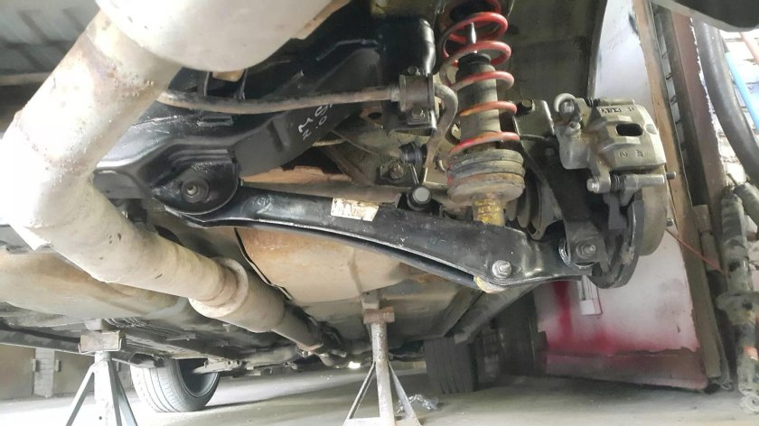 Задняя подвеска Митсубиси Аиртрек