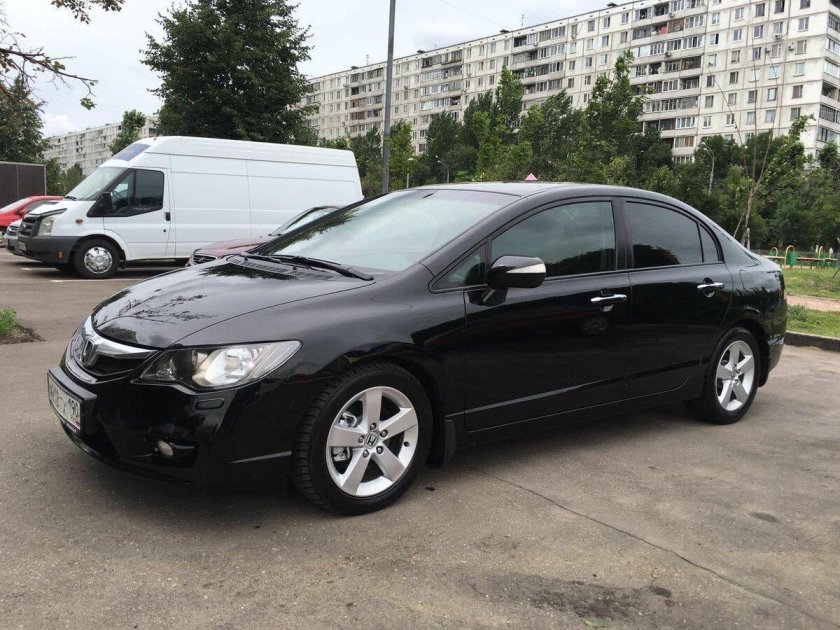 Honda Civic 2011 черный