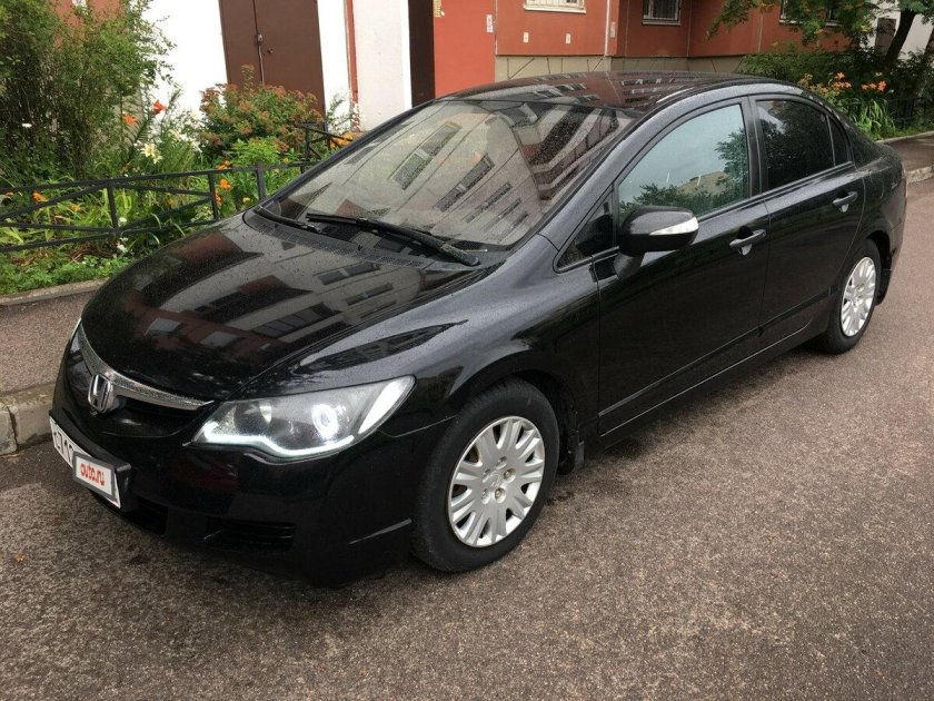 Хонда Цивик седан черный
