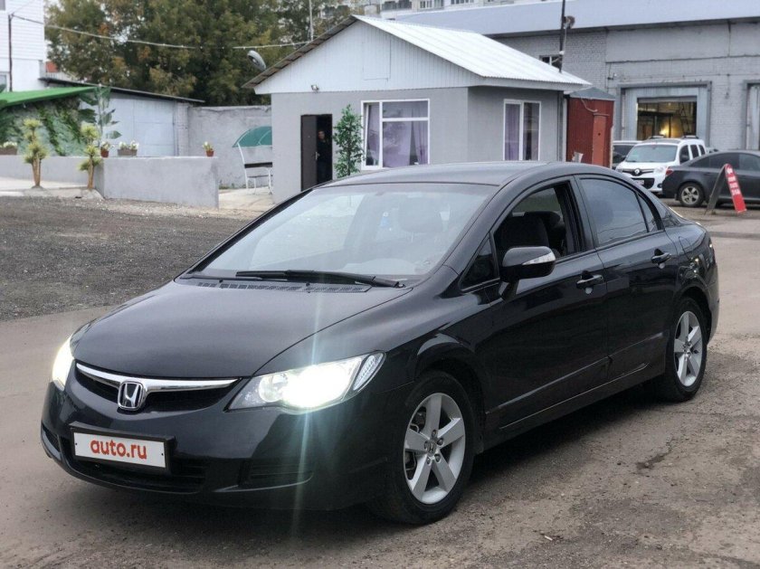 Хонда Цивик седан черный