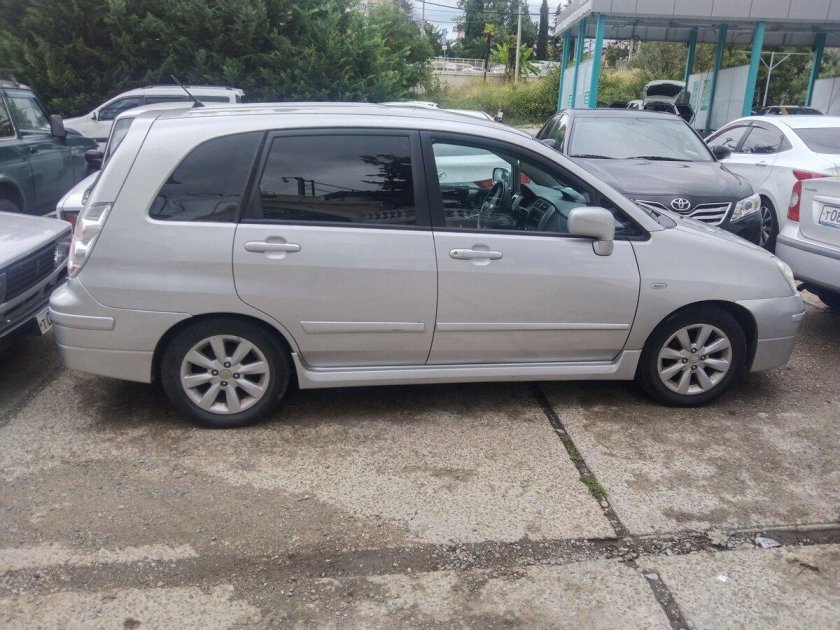 Сузуки Лиана 2005 универсал