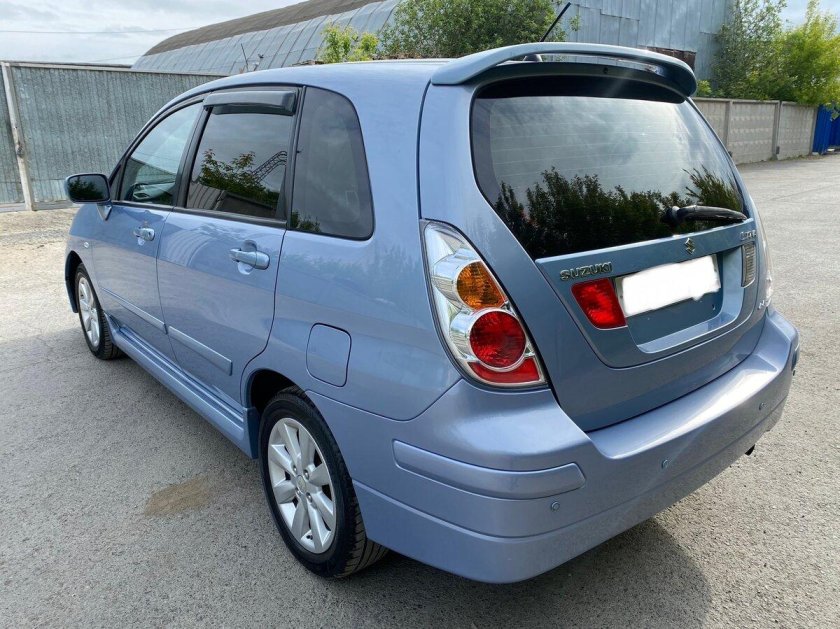 Suzuki Liana 2006