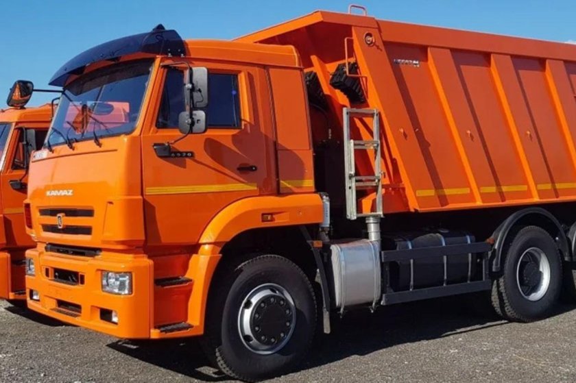 КАМАЗ 6520-53 самосвал