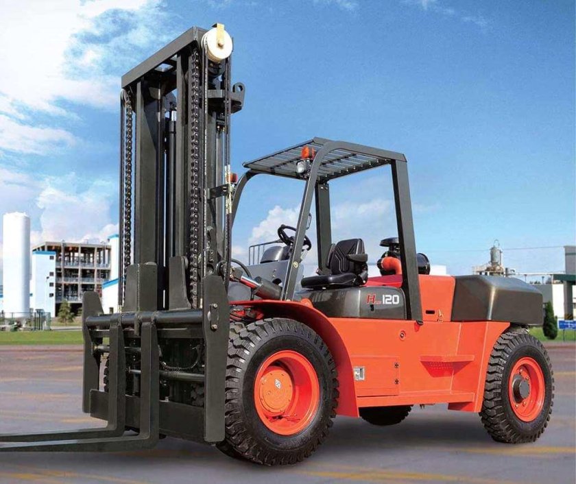 Вилочный погрузчик Heli