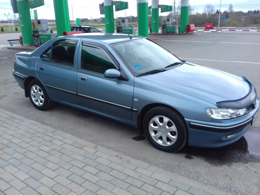 Пежо 406 седан 2001