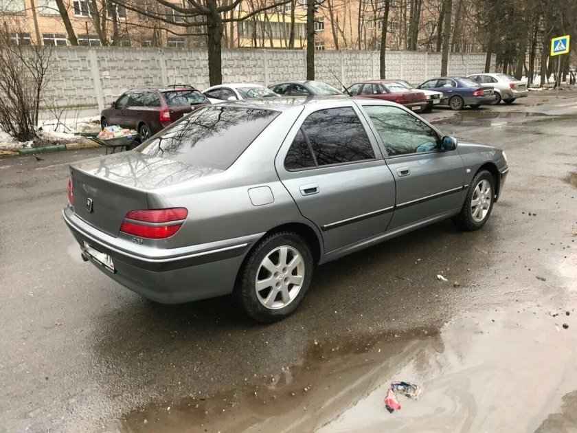 Пежо 406 серая