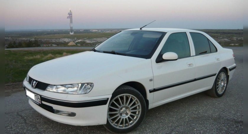 Пежо 406 седан белый